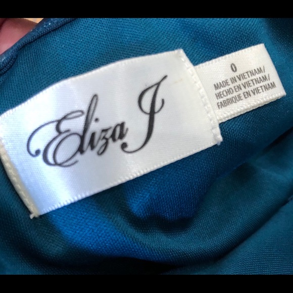 Eliza J Off The Shoulder Velvet Cocktail Dress 0 - Picture 12 of 12